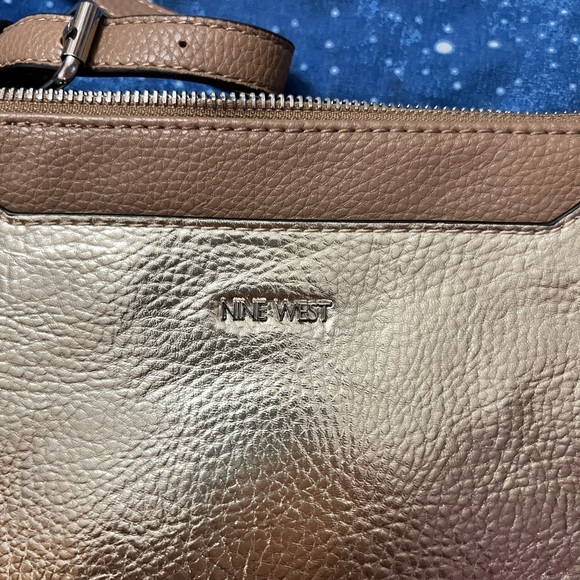 NWOT Nine West Crossbody Purse - Picture 2 of 4